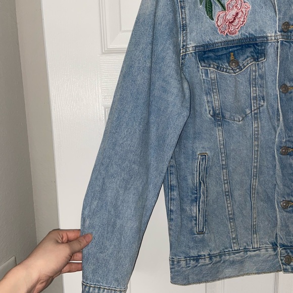 Floral Jean Jacket - Picture 5 of 6